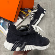H TRAINER - NAVY SUEDE