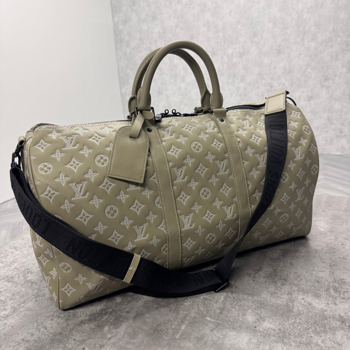 LVE DUFFEL BAG (50) - KHAKI