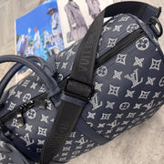 LVE DUFFEL BAG (50) - NAVY / WHITE