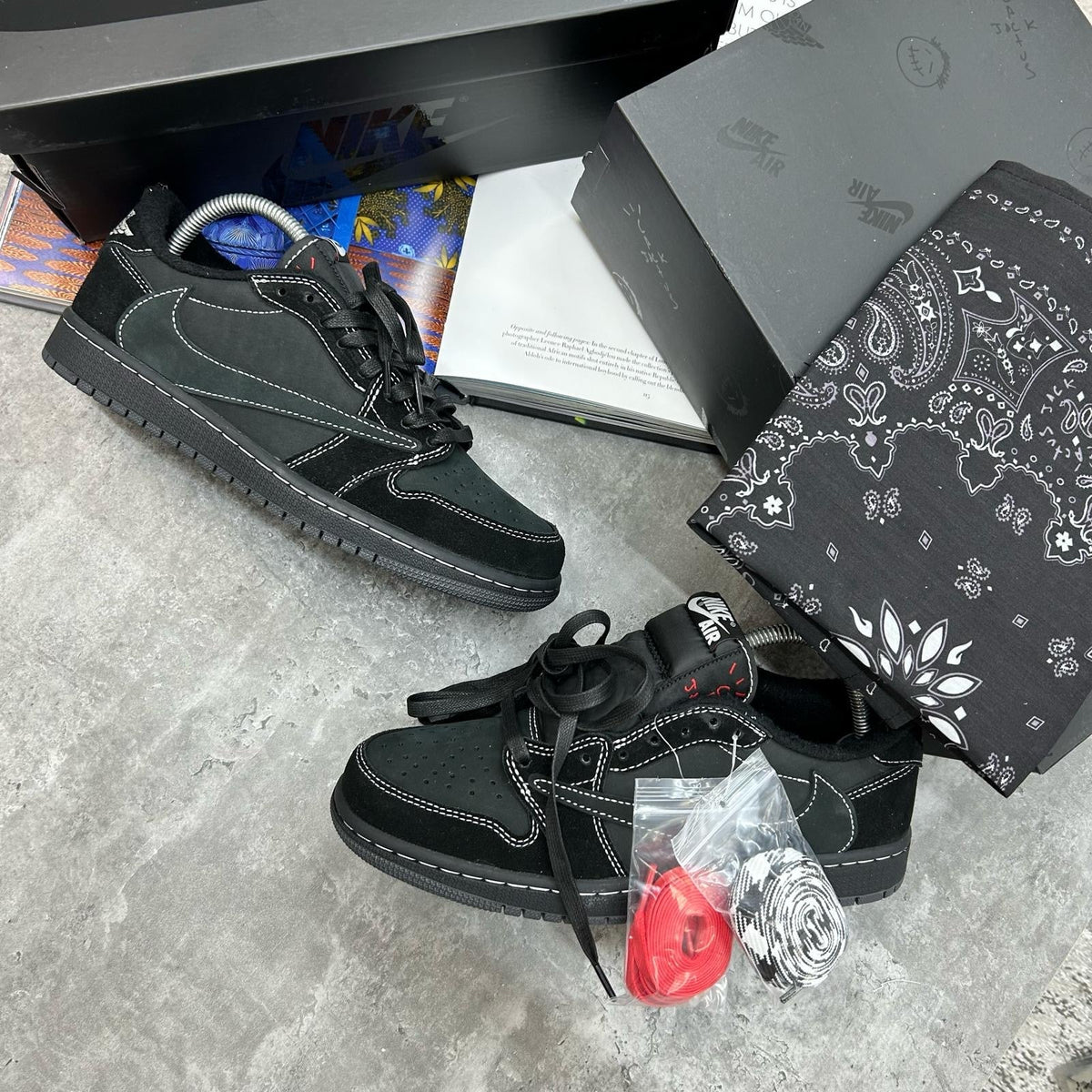 N X TS - AIR JORDAN 1 - PHANTOM BLACK