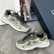 B30 - TRAINERS - OLIVE