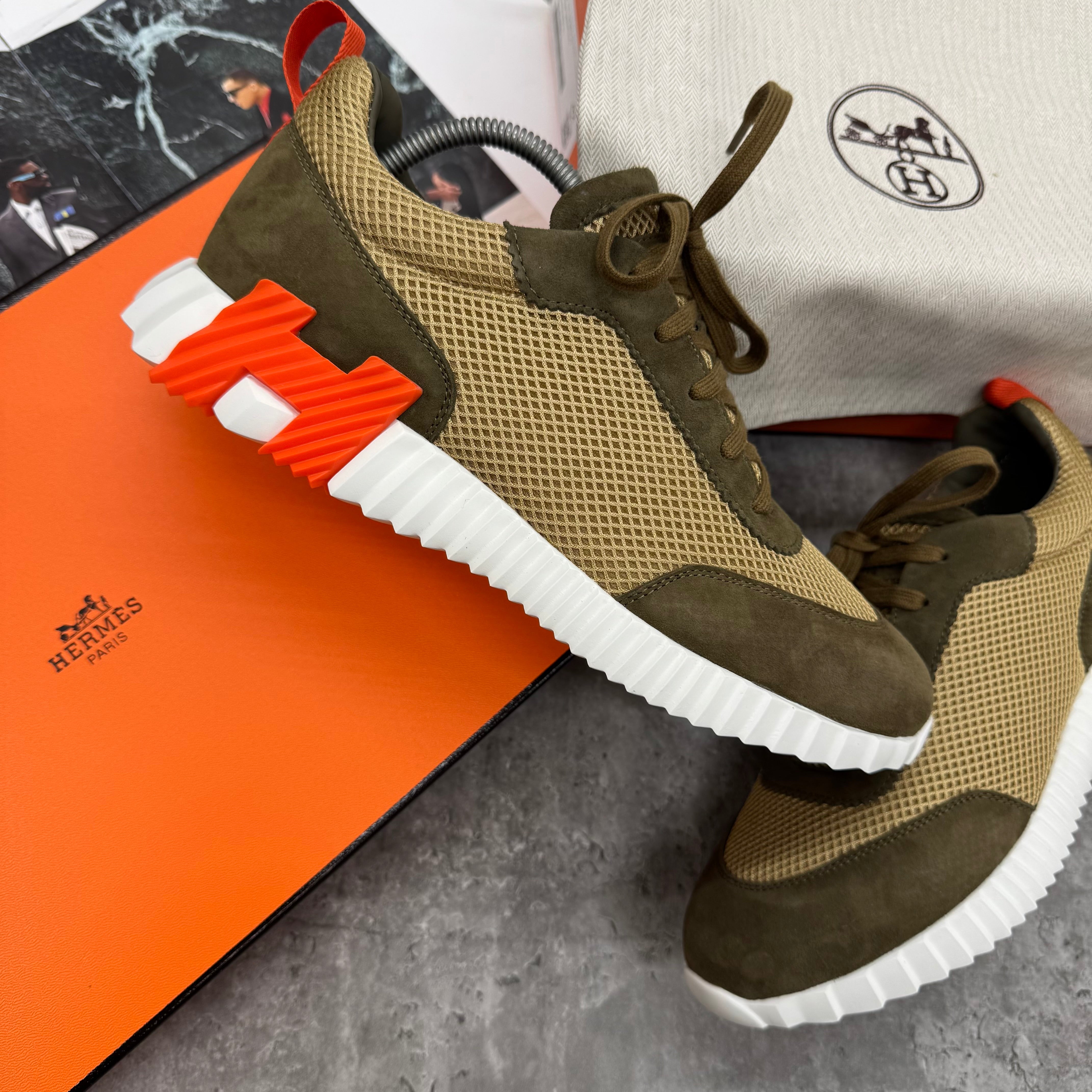 (PRE-ORDER) HMES - TRAINERS - KHAKI