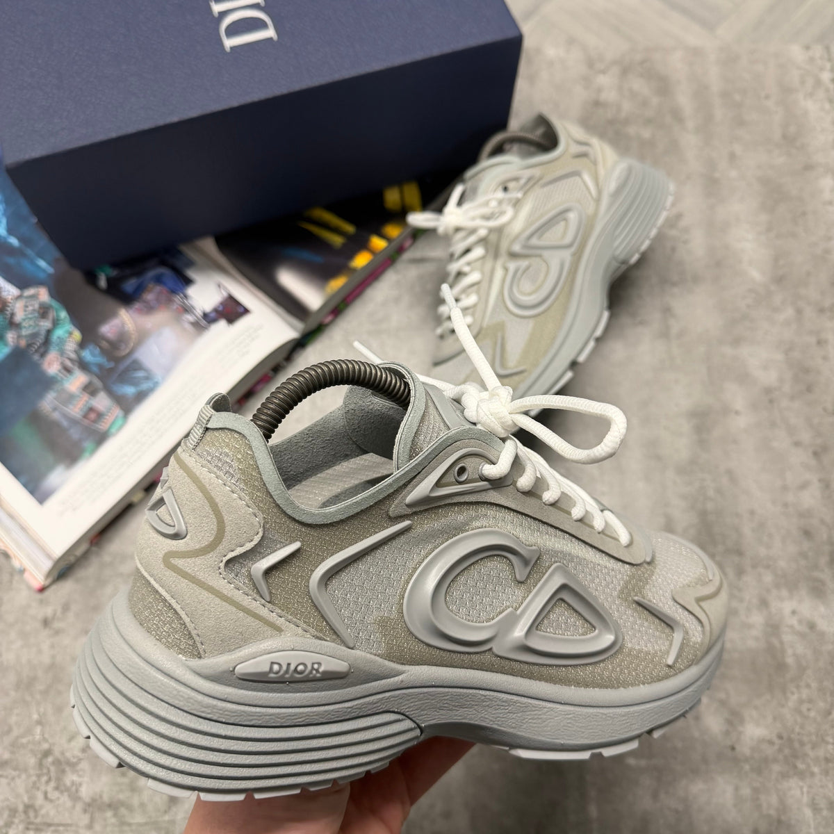 B30 TRAINER - GREY FROST