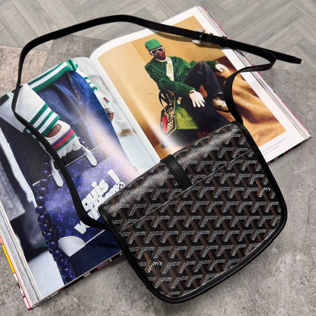 GYRD MAN BAG - BLACK
