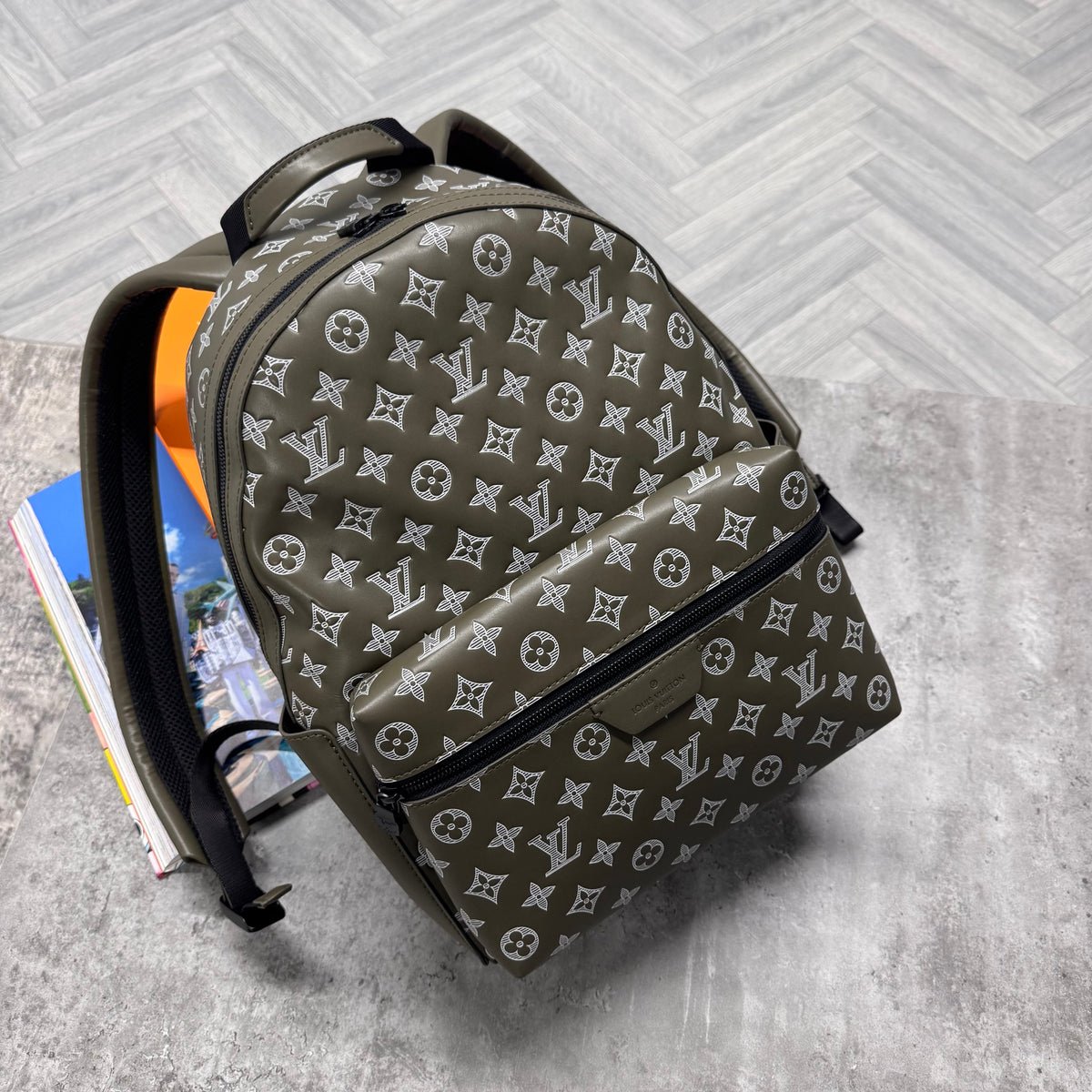 LVE MONOGRAM BACKPACK - KHAKI