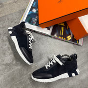 H TRAINER - NAVY SUEDE