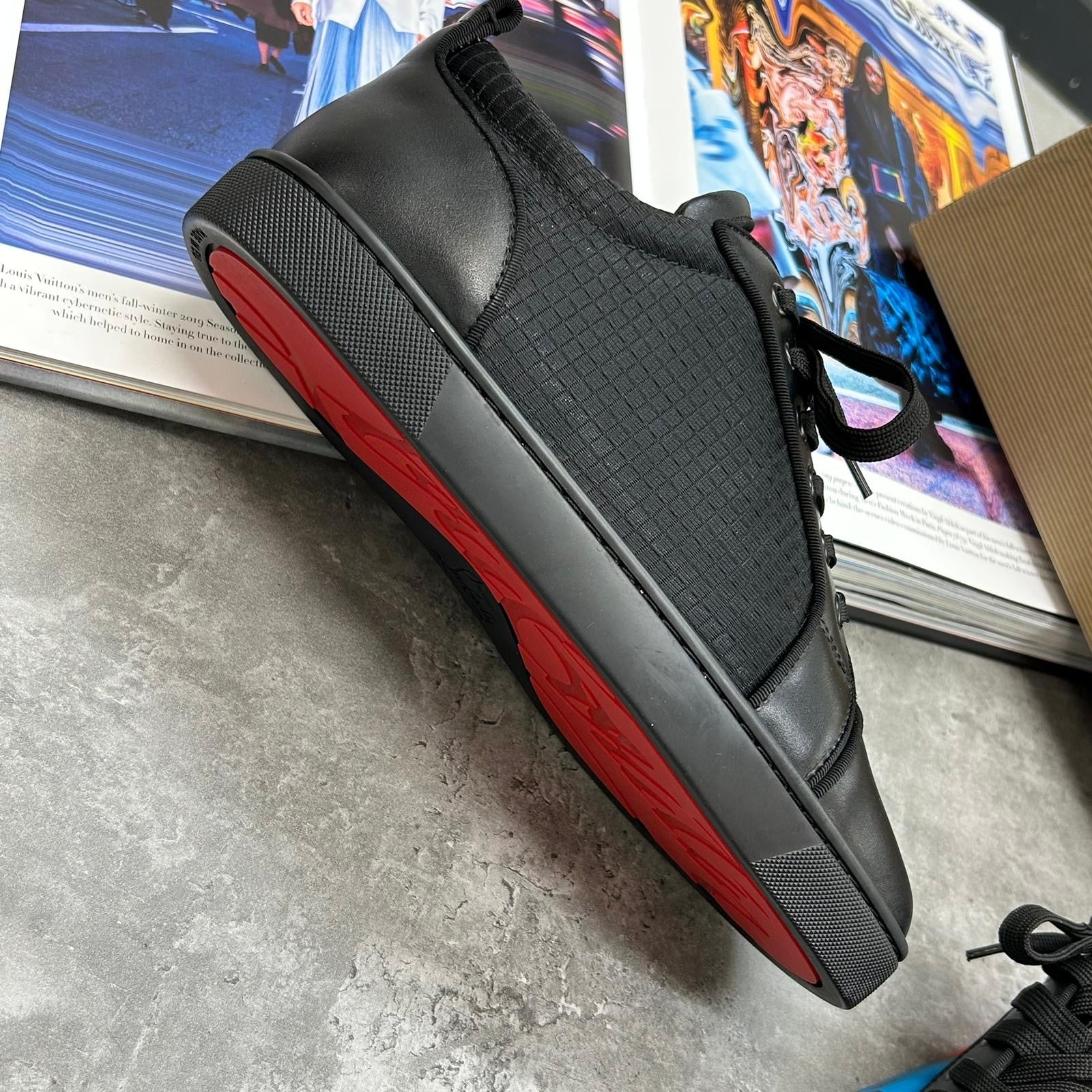 (PRE-ORDER) CL - TRAINER - BLACK