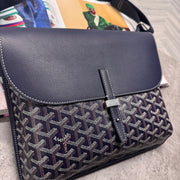 GYRD MAN BAG - NAVY