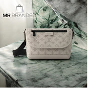 LVE - PULSE MESSENGER BAG - CREAM