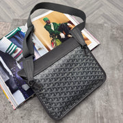 GYRD MAN BAG - GREY