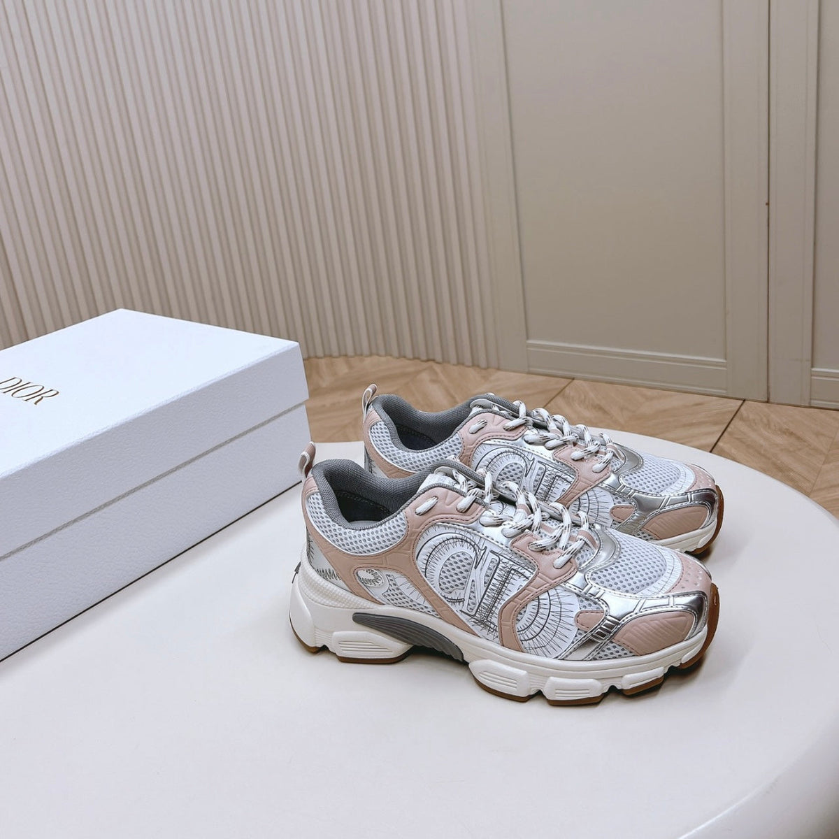 CD - CHRONO TRAINERS - SILVER/SALMON
