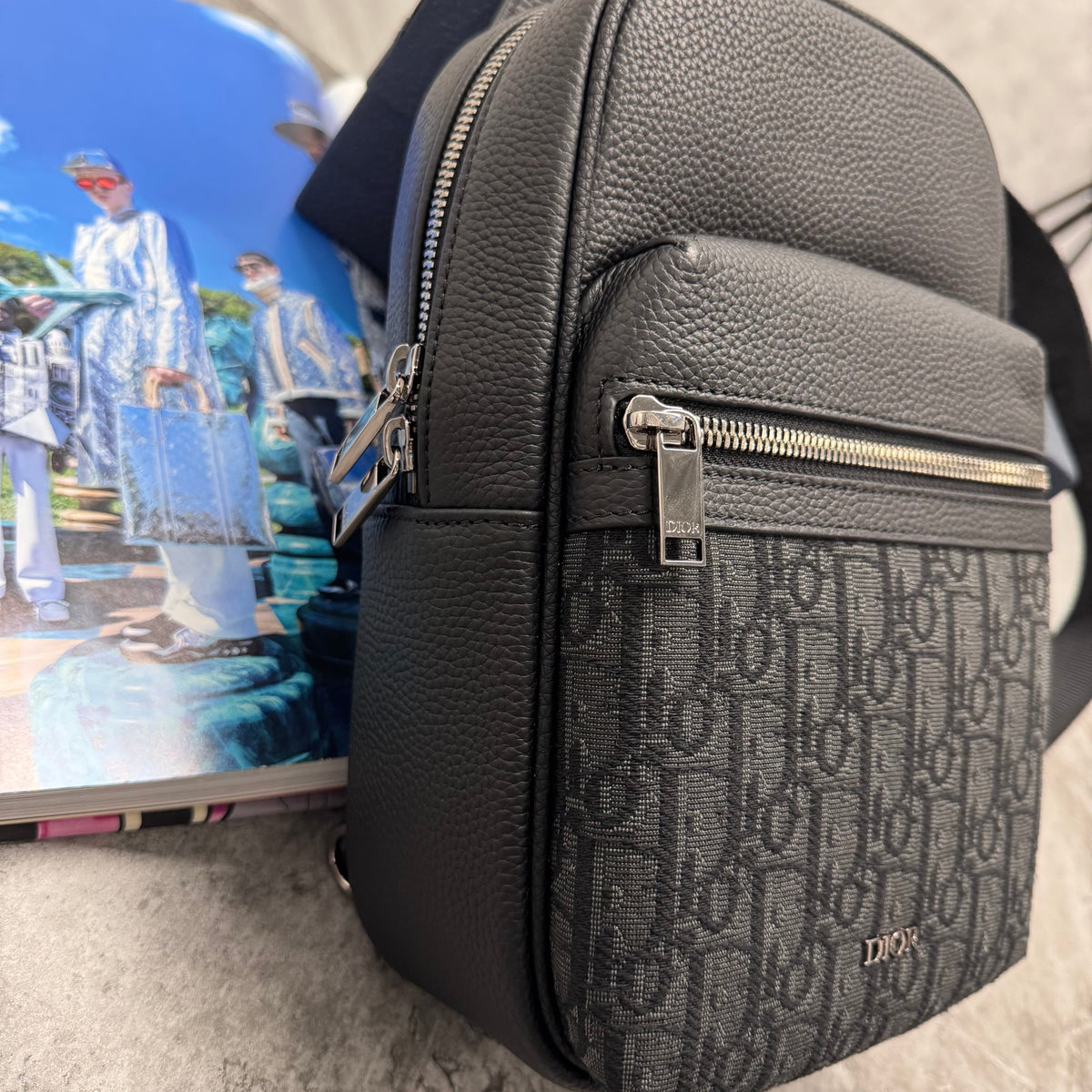 CD CROSSBODY SLING - BLACK