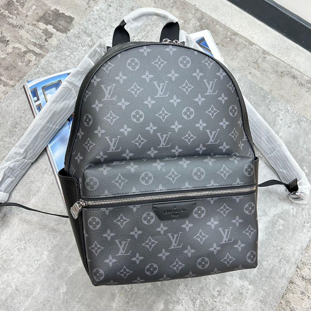 LVE - MONOGRAM BACKPACK - BLACK/GREY