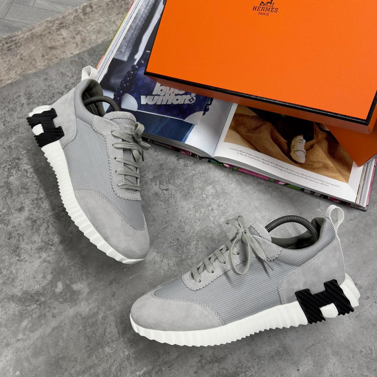HME - TRAINER - GRAY