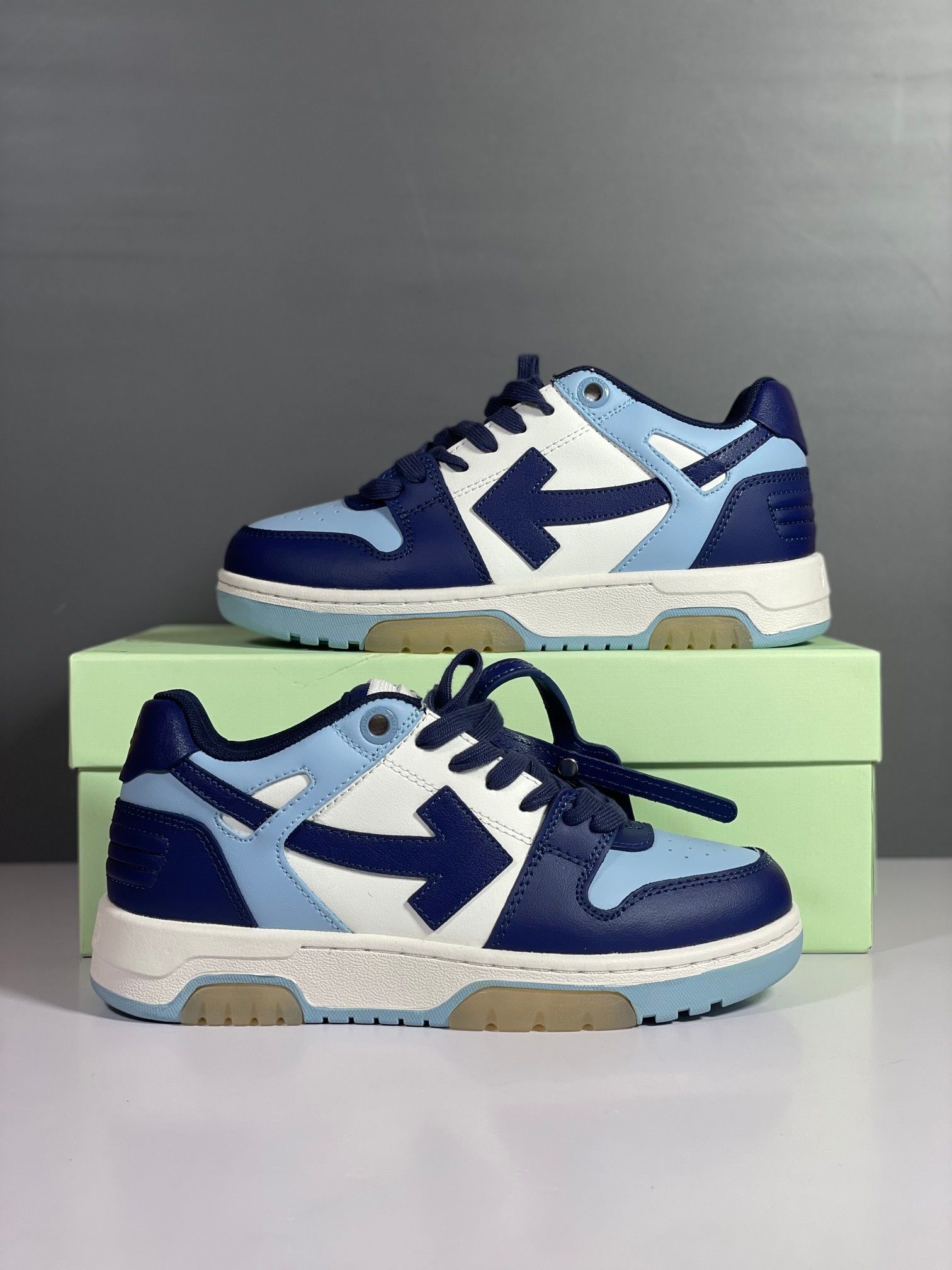(PRE-ORDER) OW - TRAINER - LIGHT BLUE/ROYAL BLUE