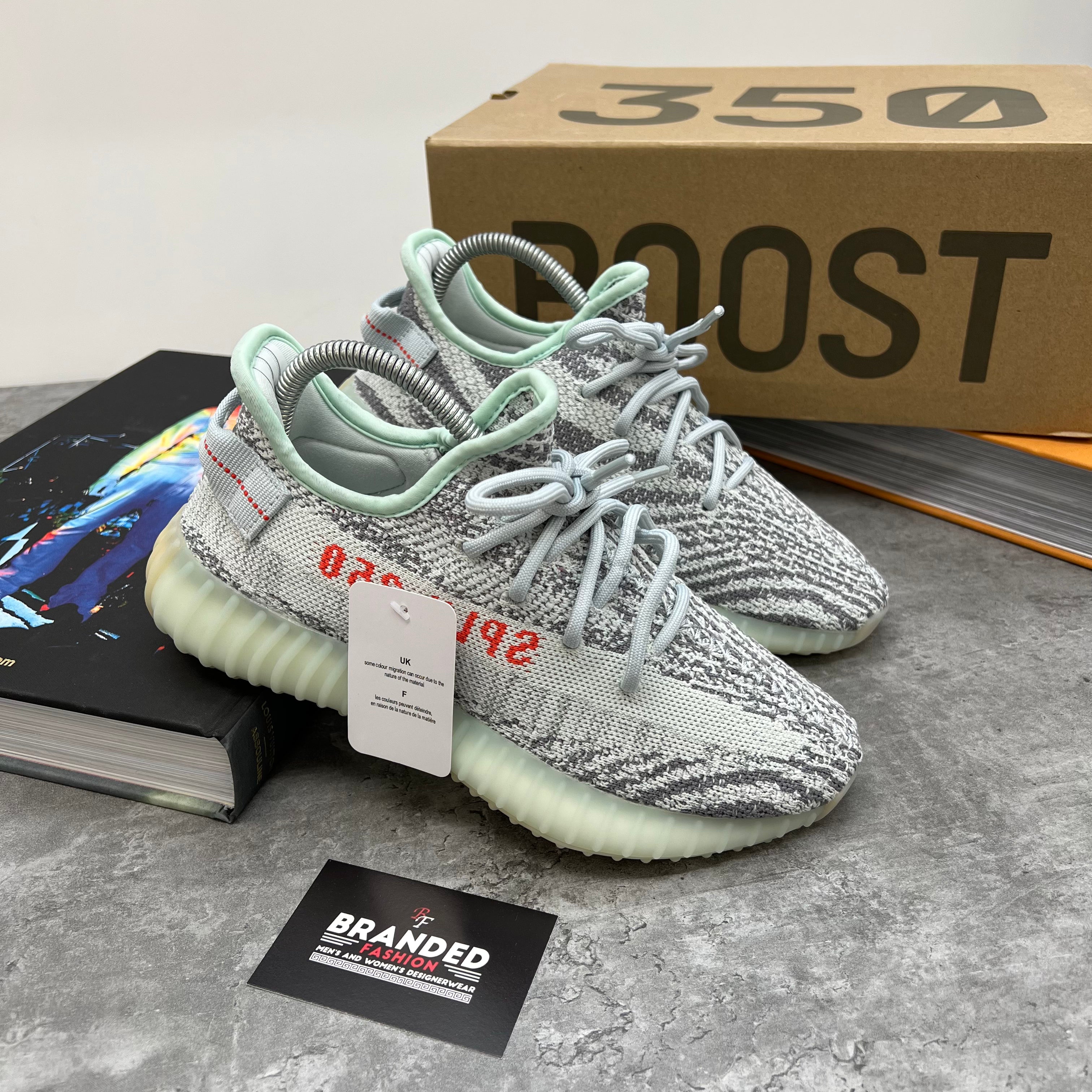 (PRE-ORDER) YZY 350 TRAINER - BLUE TINT