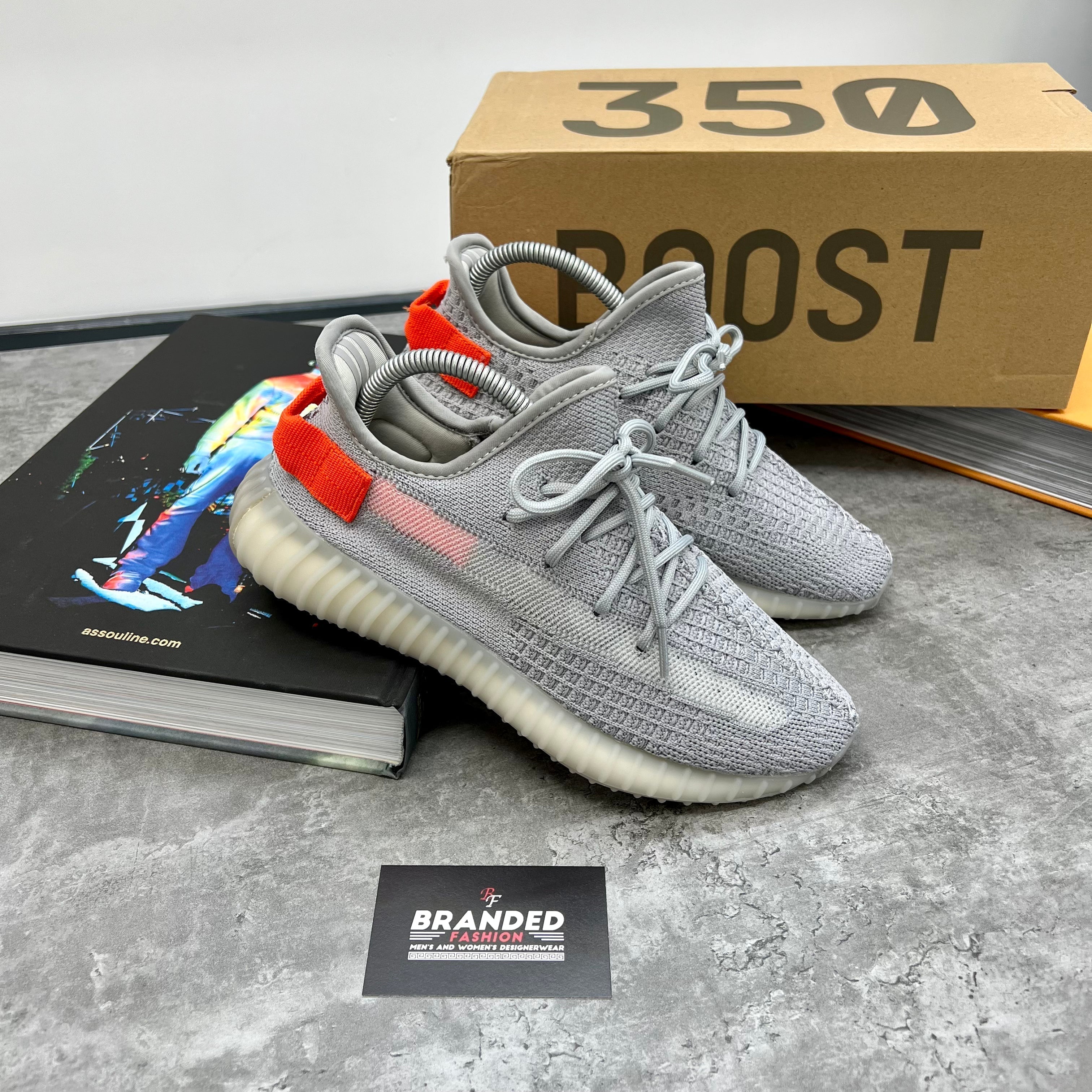 (PRE-ORDER) YZY 350 TRAINER - TAILGATE